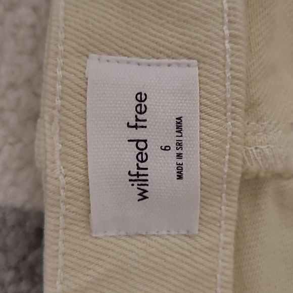 Aritzia (Wilfred free) modern cargo pants - Picture 3 of 9